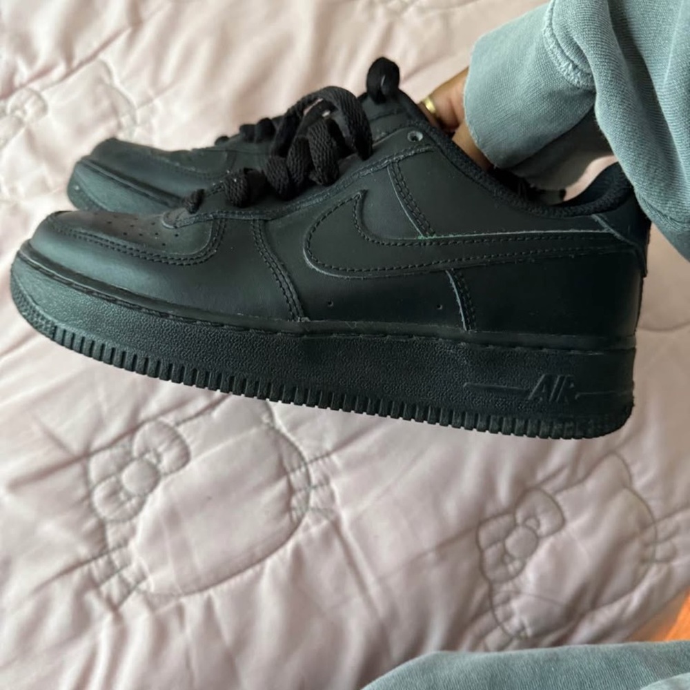 Nike Black Airforces
